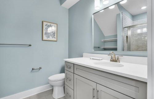 Virginia Lee - Brand new condo in downtown Cape Charles! - Photo 14