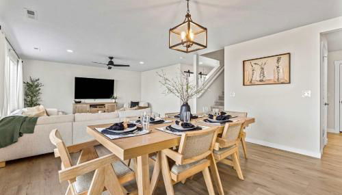 6BR Retreat with Playground Basketball & Sleeps 22 - Foto 5