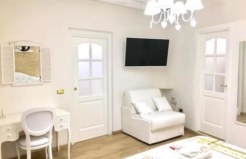 CASANOVA - Indipendent Luxury Apartment - Foto 7