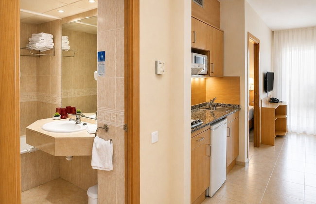 Apartment SunClub CalaVinya - Photo 11
