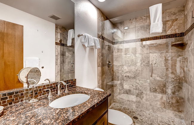 The Seasons at Avon - Foto 23