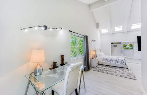 Luxury Family Home w AC and Patio near Meta and Stanford - Foto 29