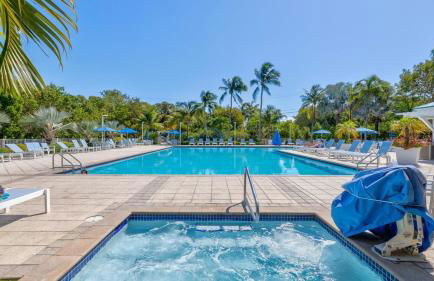 Sunrise Oasis - Top Floor Ocean Pointe 2411 - Foto 13