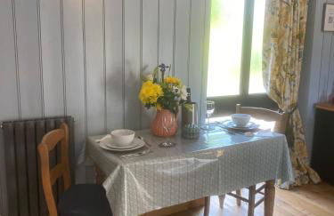 The Tack Room Cottage - Sleeps 4, Garden & Parking - Foto 53