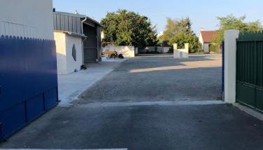 House, lot, secure private parking - Foto 4