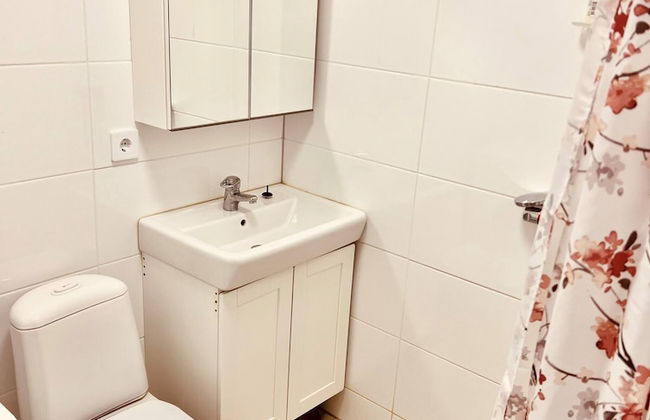 Lovely 2-bed Flat In Stockholm - Photo 13