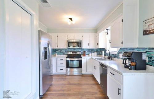 Lazy Boho Resort: Roomy Lux. Home w/ Private Pool - Foto 8