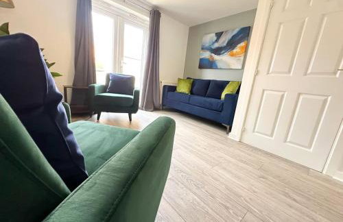 Chestnut House by Blue Skies Stays - Photo 18