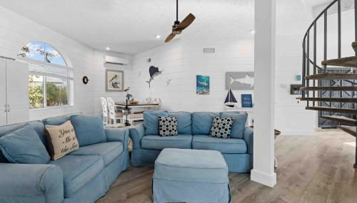 Barbies Dream House kayaks,paddleboard,fenced yard - Foto 3