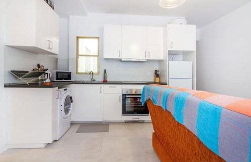 SEA VIEW, walking distance! Refurbished 2 bed, modern. 20 min. from Alicante Airport - Foto 4