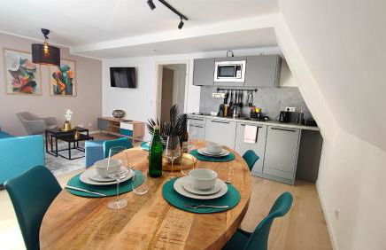 ELApart by Homely Stay - Moderne Apartments direkt im Stadtzentrum mit Self-Check-in - Foto 42