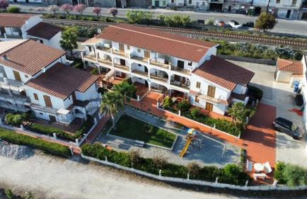 Meteora Palizzi - Foto 1