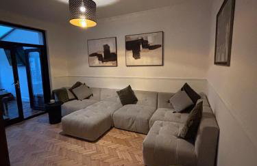 Beautiful large family home 5 bedrooms,3 bathrooms - Foto 13