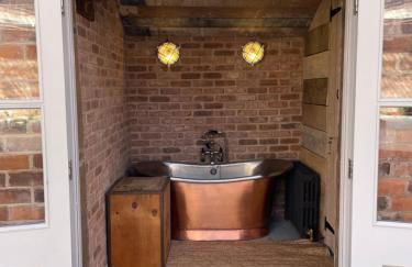 The Walled Garden at Cheshire Boutique Bathhouse - Foto 17