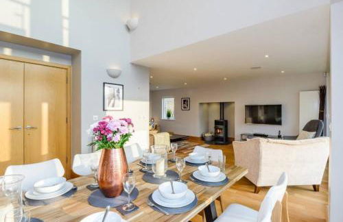 Garden Villa CW70 HOT TUB Lakeside Spa - Foto 14