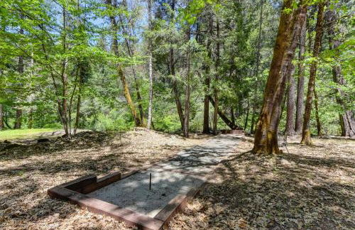 Lux, designer 8-acre retreat with private creek - Foto 38