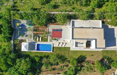 Cozy Home In Veliki Brocanac - Foto 15