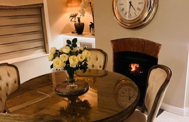 2 Bed Cosy Cottage - Central Bawtry - High End Furnishings - Foto 28