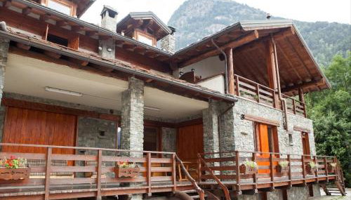 Apartment in Antey-saint-andre Near Ski Area - Foto 2