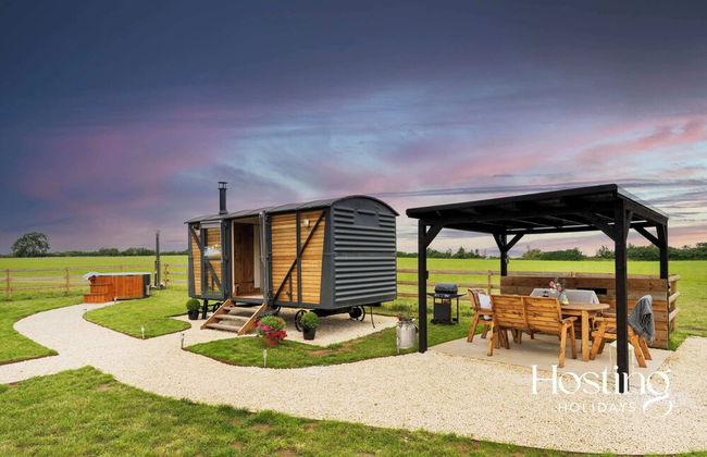One Of A Kind Shepherds Hut With Incredible Views - Foto 18