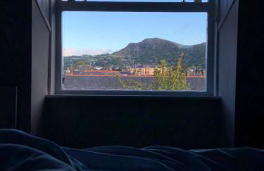 Snowdon House, 8 bedrooms, sleep 16, close to Blackrock Sand - Photo 34