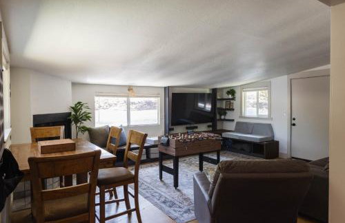 Comfy Home with Game Room & Back Yard - Kid Friendly - Foto 21