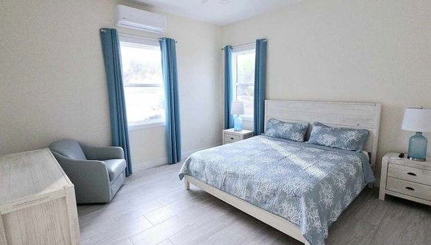 Pink Sands Point Main House 4 Bedroom Home - Foto 3, Zimmer