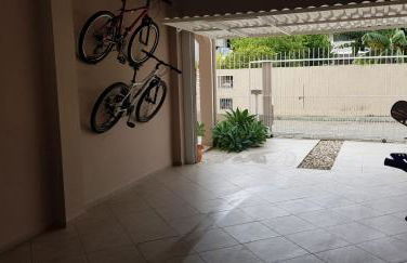 Apartamento - Praia da Armação do Pântano do Sul - Ar Condicionado - Foto 31