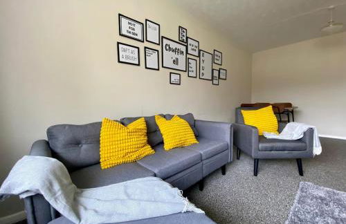 Spacious Town Centre Apartment - Foto 6