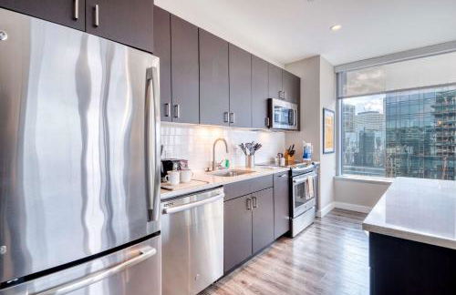 Luxury Apt with Balcony In Seaport - Foto 20