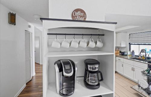 Poolside Paradise: Game room, Pickle ball & Pool - Foto 35