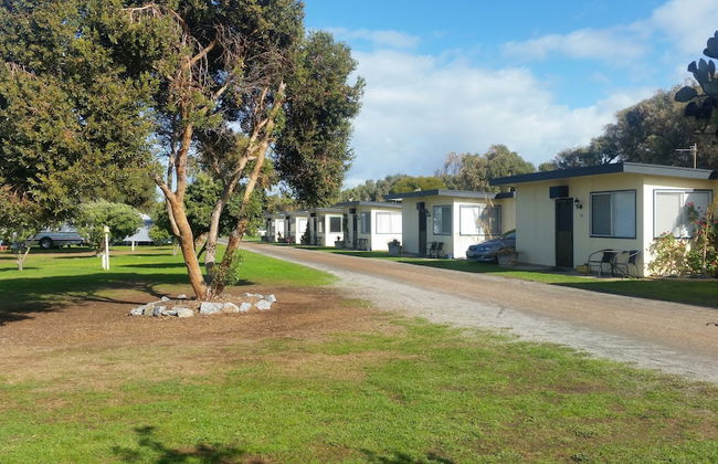 Port Lincoln Caravan Park - Photo 23