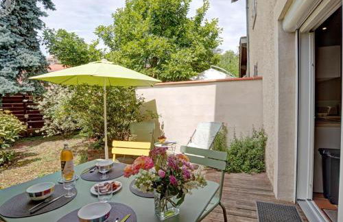 Maison cosy avec jardin et terrasse à Saint-Galmier - FR-1-496-292 - Foto 4