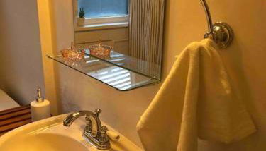 J Birds’ Bungalow in the heart of Midtown - Foto 5