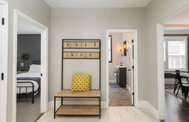 Cozy Family Home - Walk to MO Botanical Gardens - Photo 42