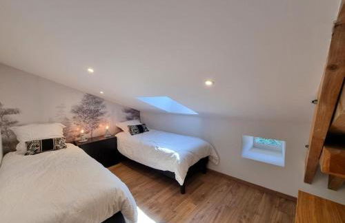 Gîte de charme à Usson-en-Forez avec bain nordique et confort haut de gamme - FR-1-496-359 - Foto 33