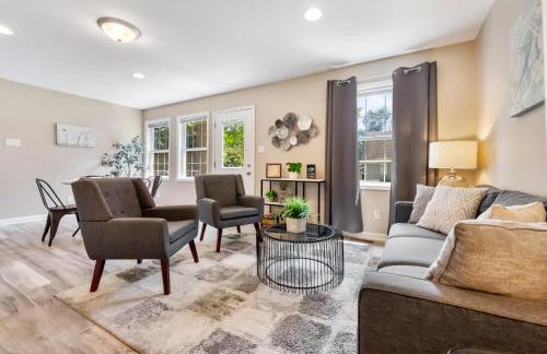 King Suite 2 Full Baths Stocked Kitchen - Foto 11