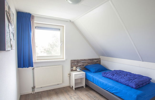 Lovely Holiday Home With Jetty Near Ijsselmeer - Foto 4