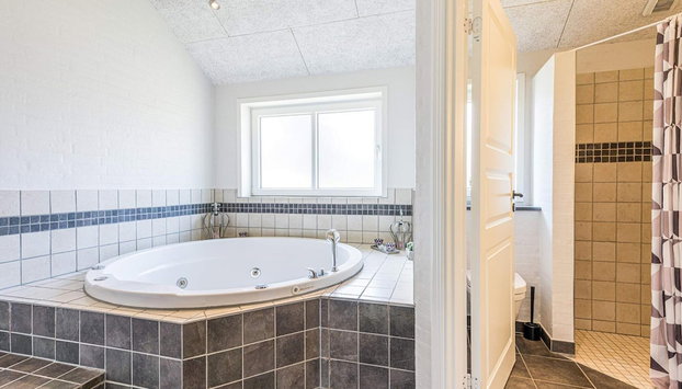 14 Person Holiday Home in Blavand - Foto 3, Tratamientos de spa