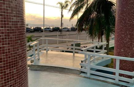 OCEAN FRONT ÍCONE ARQUITETÔNICO de Artacho Jurado Conforto WiFi 500mb Varanda e Vista Magnifica do Mar - Foto 29