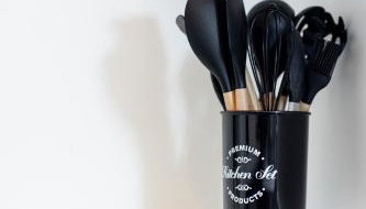 Spacious 3-bedroom apartment with WiFi, AC in charming Kalamaria - mountain view - Foto 2