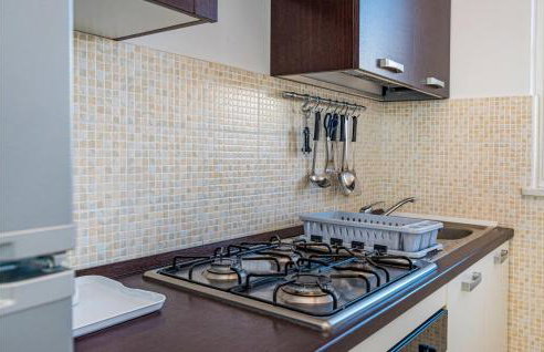 Nice Apartment In Rtina With Wifi - Photo 16