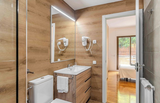 Aparthotel Bertran - Foto 43