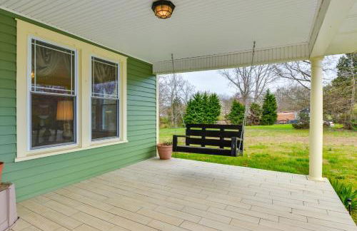 Elegant and Spacious Retreat about 18 Mi to Lake Norman! - Photo 3