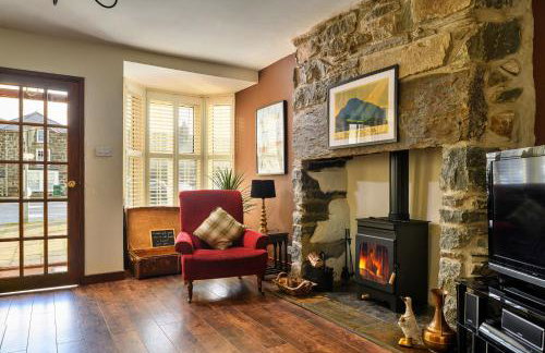 Finest Retreats - Awelon - Large Cottage to sleep 10 with Hot Tub - Foto 21