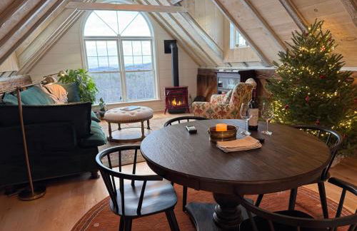 Elegant Private Barn Apartment in E Dover with 50 mile view - Foto 1