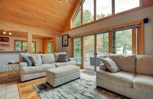 Pelican Lake House with Boat Dock and Sauna! - Foto 9