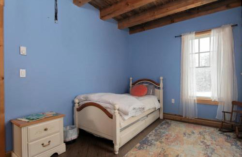 Vermont Retreat 3BR with Mountain Views and Trails - Foto 22