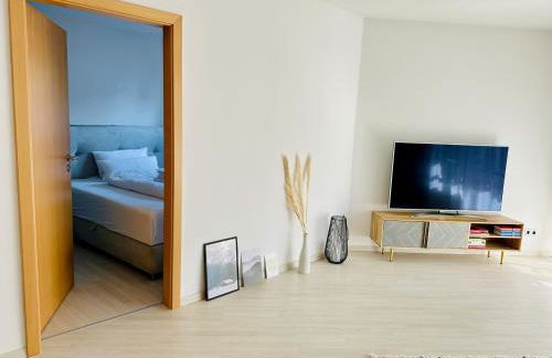 Zentrales City Apartment, Penzberg, 2 Schlafzimmer, Balkon, Parkplatz - Foto 16