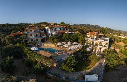 Pantheon Apartments & Studios - Photo 2